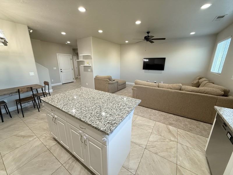 355 Ws #109 - Photo 2 of 17