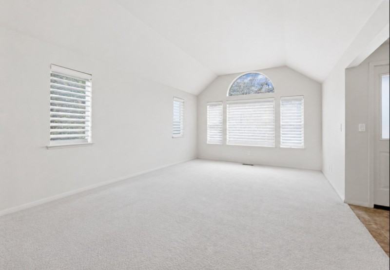 3204 S Johnson Pl - Photo 2 of 13