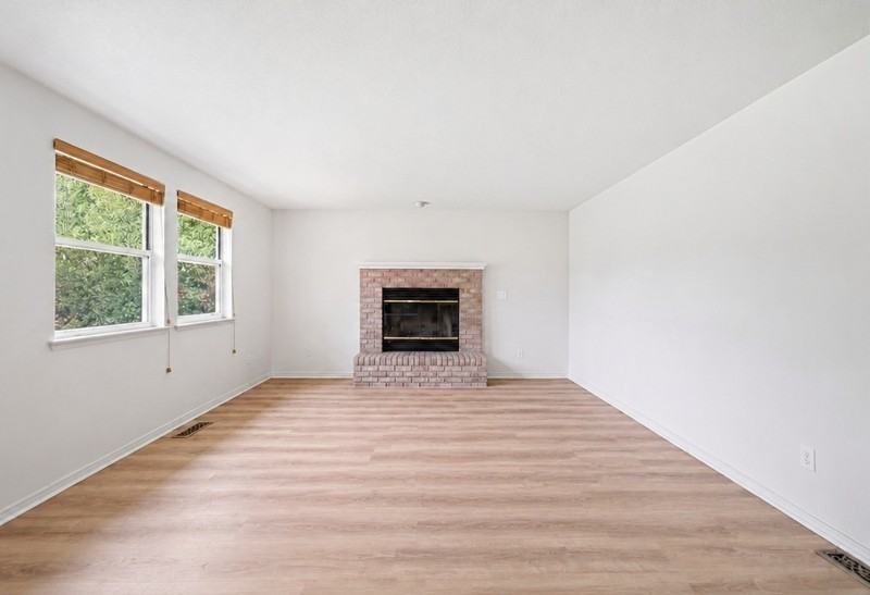 3204 S Johnson Pl - Photo 4 of 13