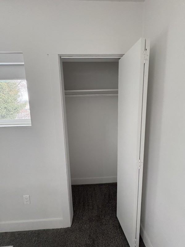 2797 S Lake St - Photo 4 of 10