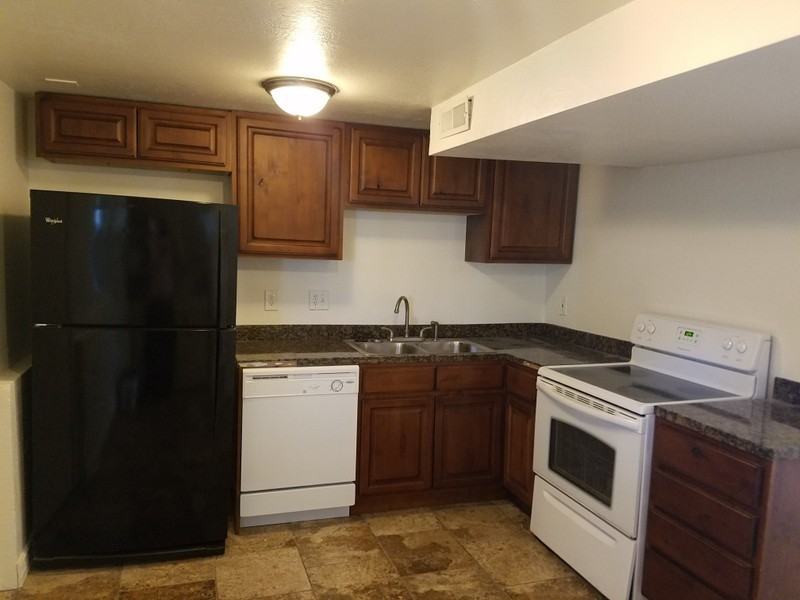 593 E Pali St - Photo 2 of 5