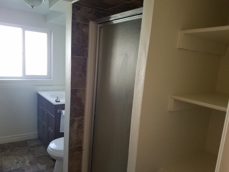 593 E Pali St - Photo 4 of 5