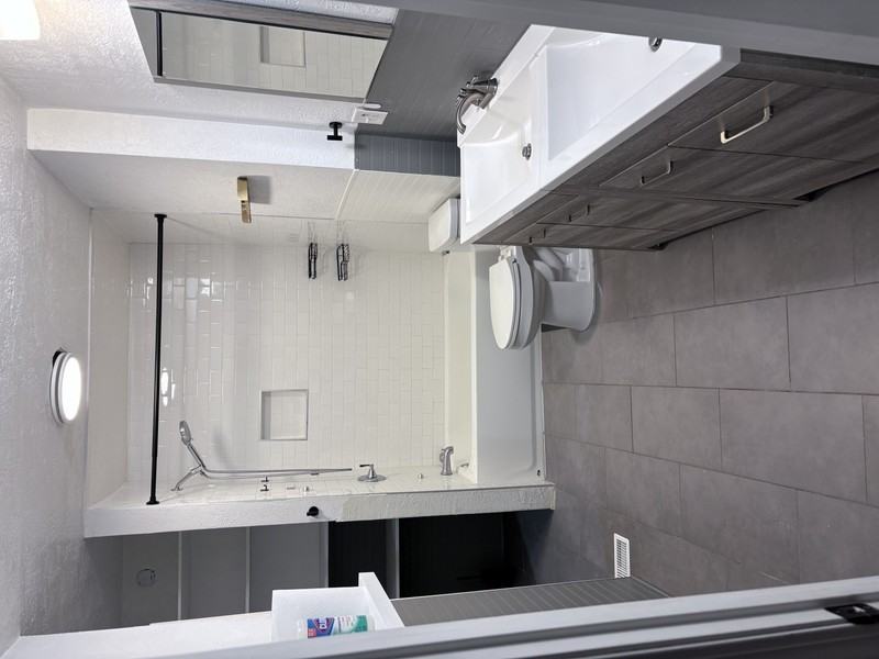 5268 S Rome Beauty Park - Photo 2 of 7