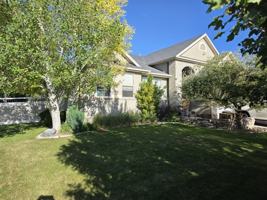 featured image of 5672 Ketch Ln