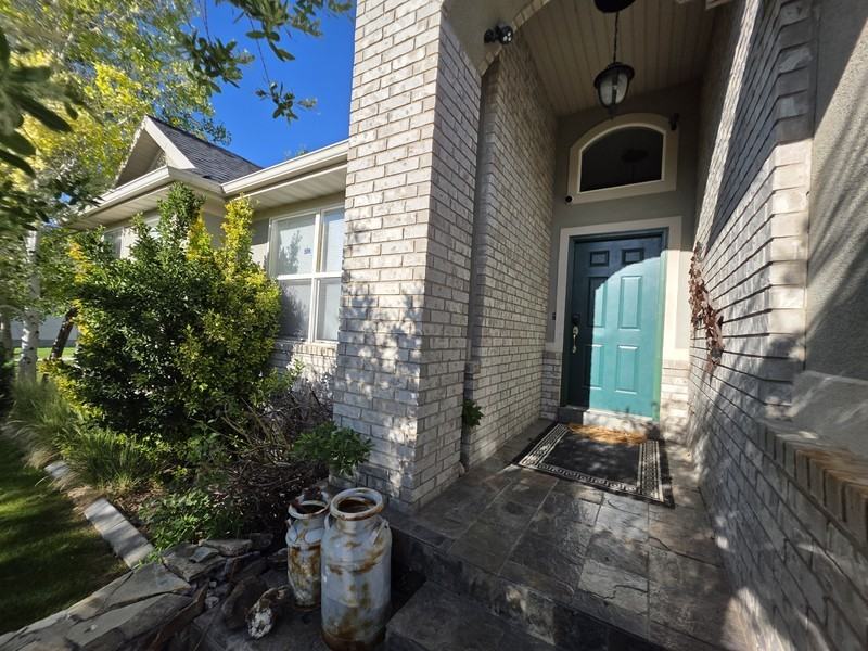 5672 Ketch Ln - Photo 2 of 9
