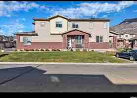 featured image of 9582 N Deerfield Ln