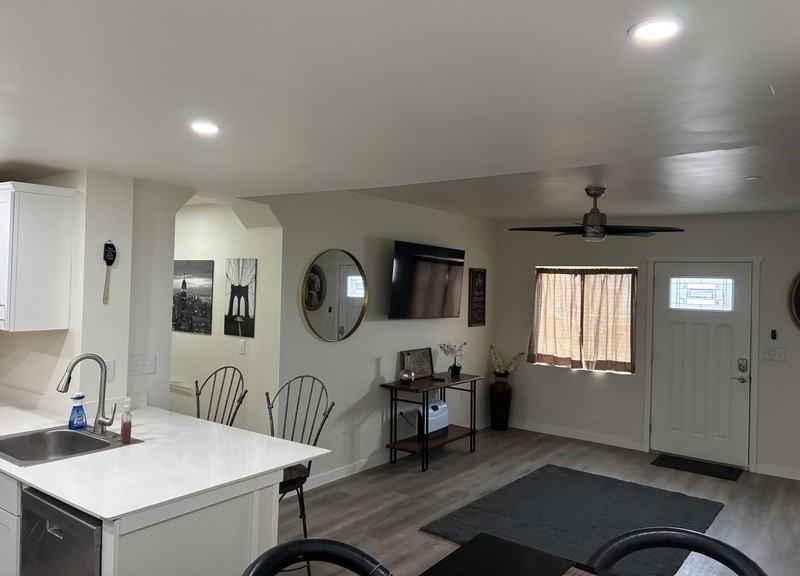 4049 Kilby Rd - Photo 2 of 11