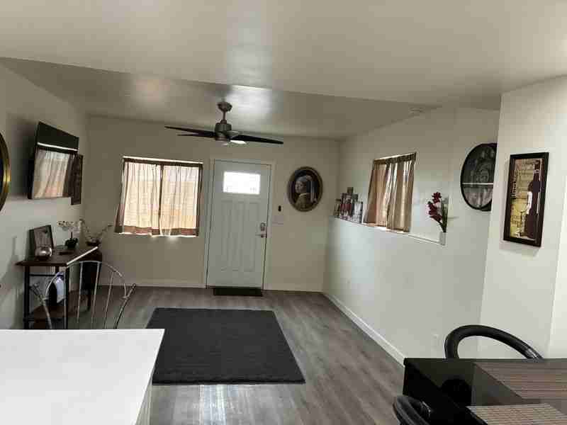 4049 Kilby Rd - Photo 3 of 11