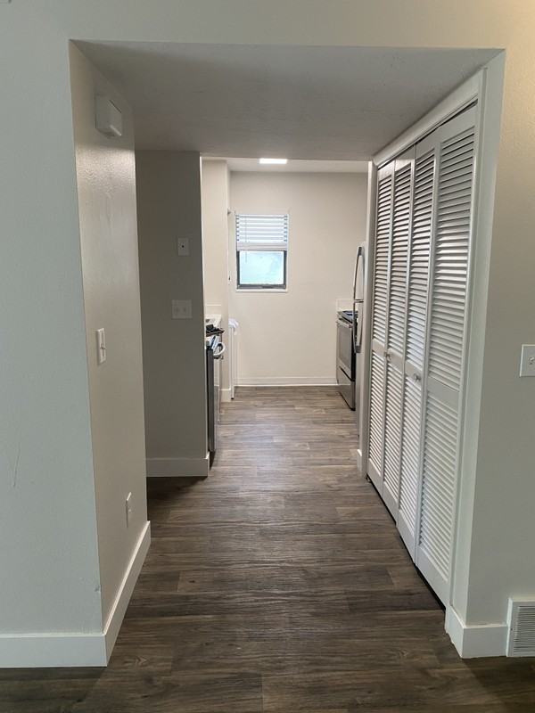 598 W Murray Blvd #1B - Photo 5 of 14