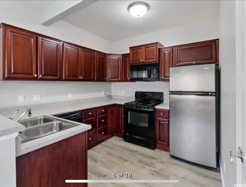 1520 Nw #104 - Photo 2 of 28