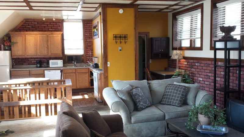 1136 E St #6 - Photo 2 of 10