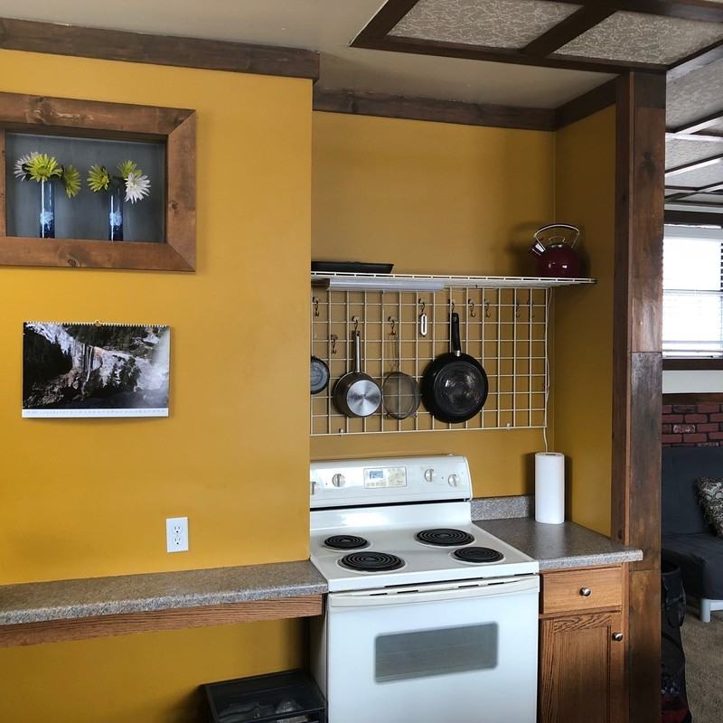 1136 E St #6 - Photo 5 of 10