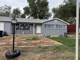 featured image of 883 E Sego Lily Dr
