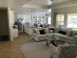 featured image of 8380 N Lakeshore Dr