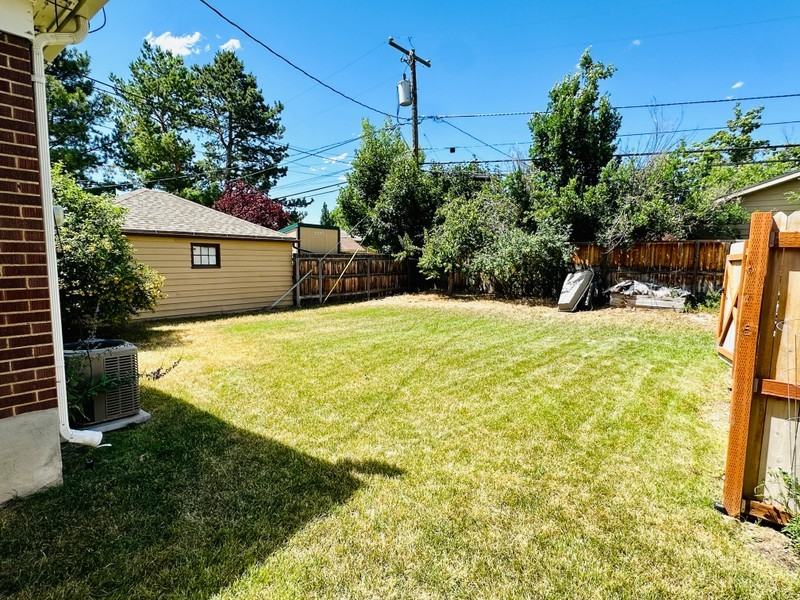1647 E Westminster Ave - Photo 5 of 18