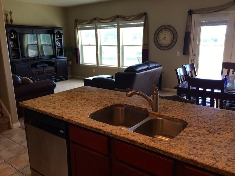 825 W Jordan Oaks Ct - Photo 6 of 23