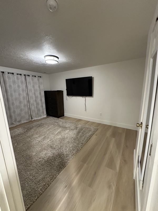 808 N Charlotte St - Photo 5 of 6