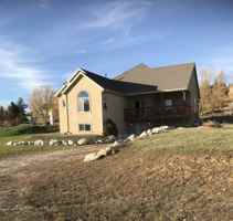 featured image of 4835 Creekview Dr #2