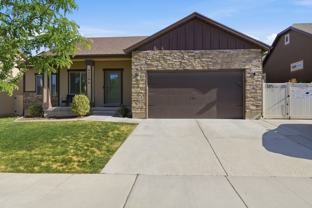 4779 W Plainfield Rd - Photo 1 of 1