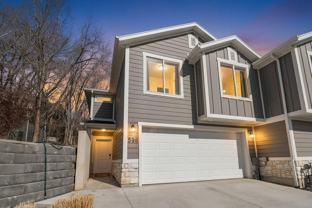 598 Plum Creek Ln - Photo 1 of 1