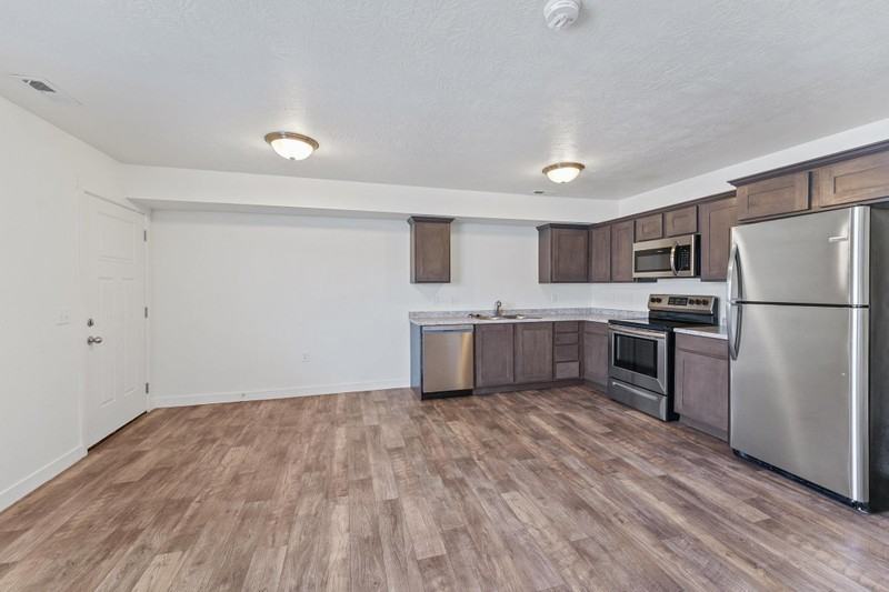 14888 S Sliding Rock Way - Photo 6 of 26