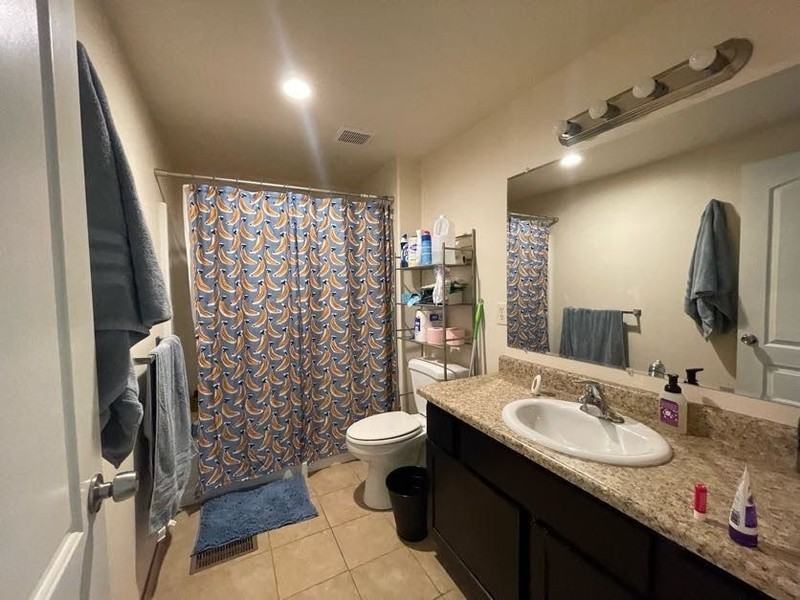 4035 Brinker Ave - Photo 2 of 7