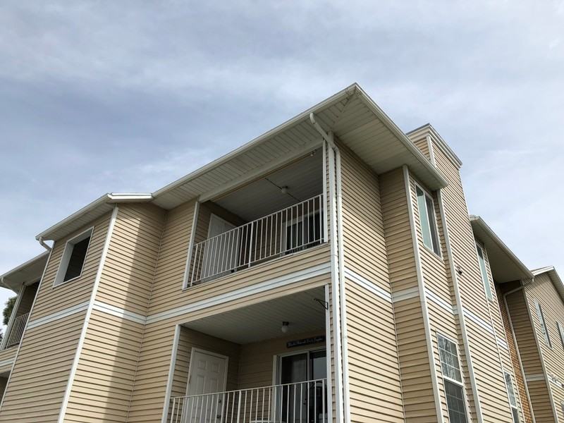 818 E Gatewood Dr - Photo 2 of 19