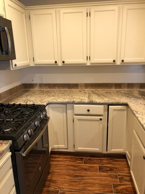 818 E Gatewood Dr - Photo 4 of 19