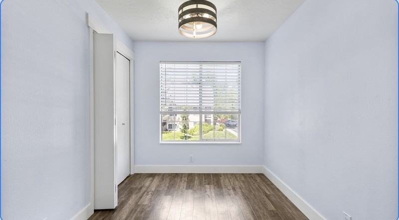 1206 E Waterside Cv #2 - Photo 7 of 12