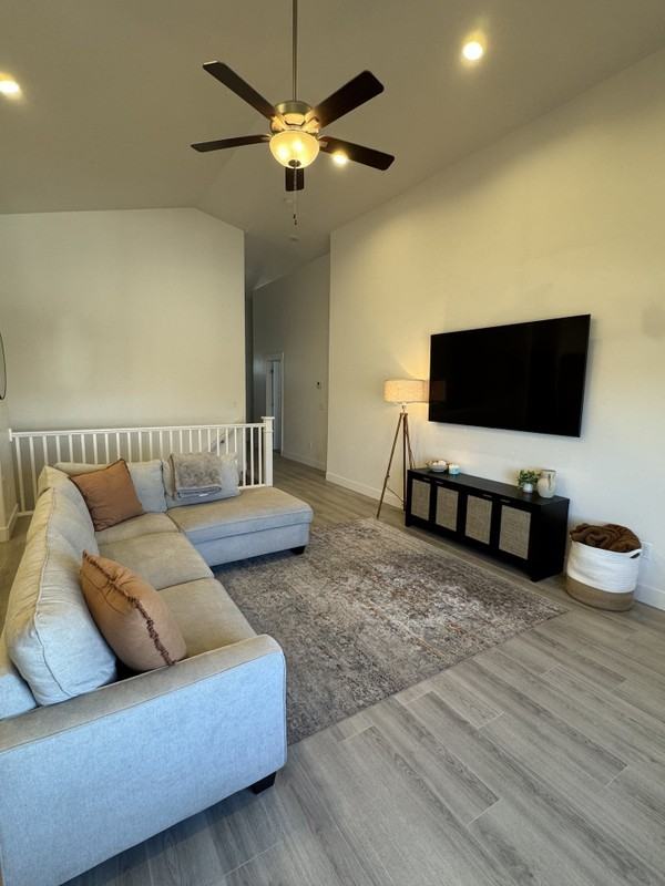7258 N Crystal Brook Dr - Photo 3 of 19