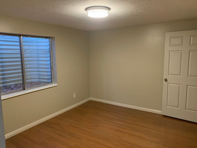 841 E Apple Park Way #2 - Photo 4 of 8