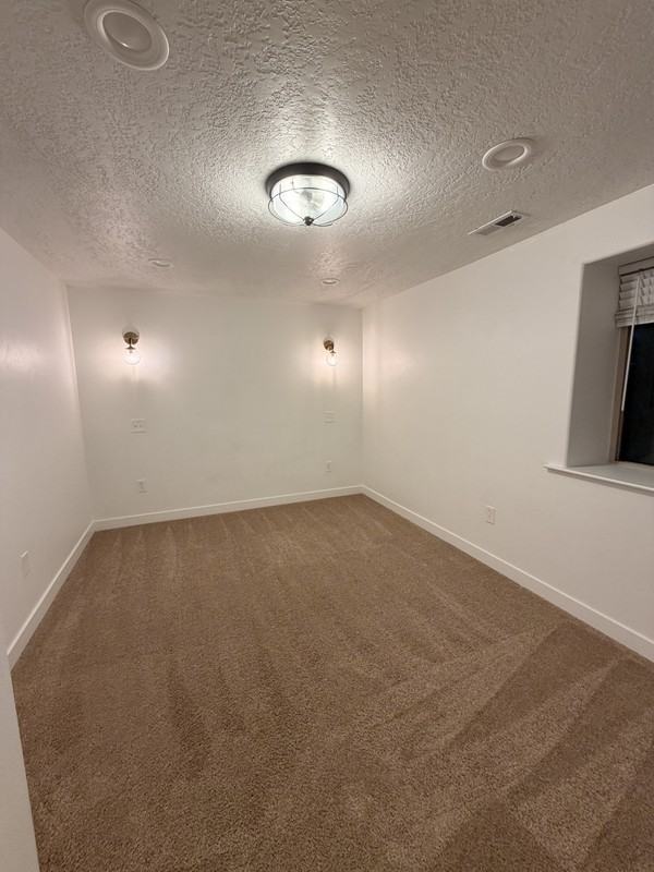 655 Sunset Dr #2 - Photo 7 of 11