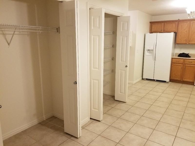 729 S Apple Grove Ln - Photo 6 of 17