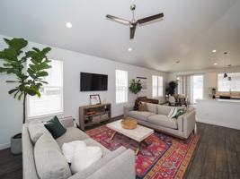 featured image of 2108 W Kimber Ln