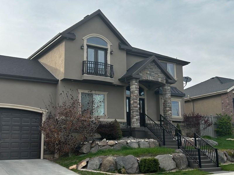 9005 N Mount Airey Dr - Photo 2 of 15