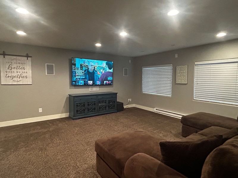 9005 N Mount Airey Dr - Photo 4 of 15