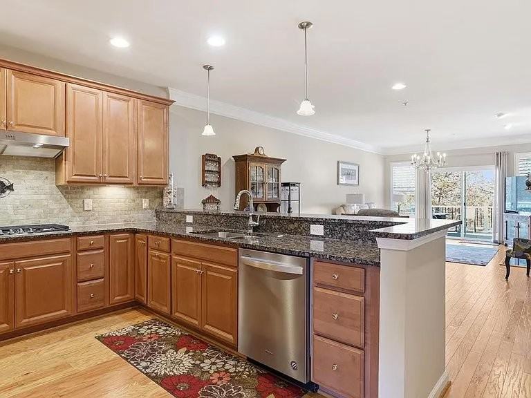 7 Nauset Way - Photo 7 of 20