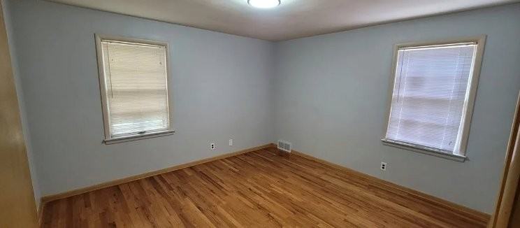 2612 Warrensville Center Rd #2 - Photo 4 of 6