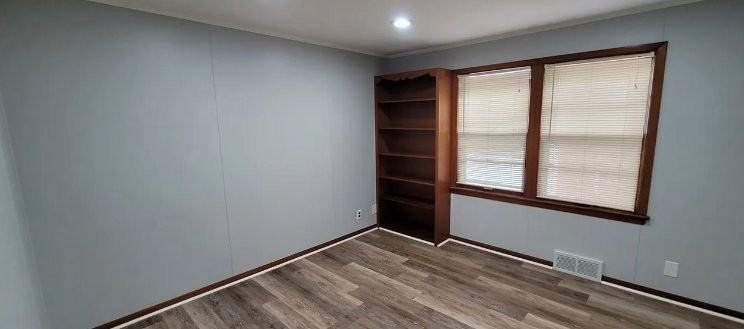 2612 Warrensville Center Rd #2 - Photo 5 of 6