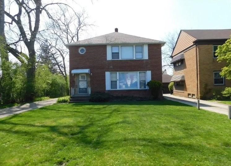 2612 Warrensville Center Rd #2 - Photo 6 of 6