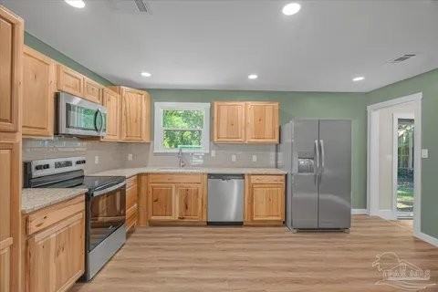 3390 Montecito Blvd - Photo 4 of 20