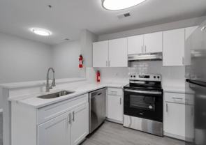 225 W 4th St #B14 - Photo 1 of 1