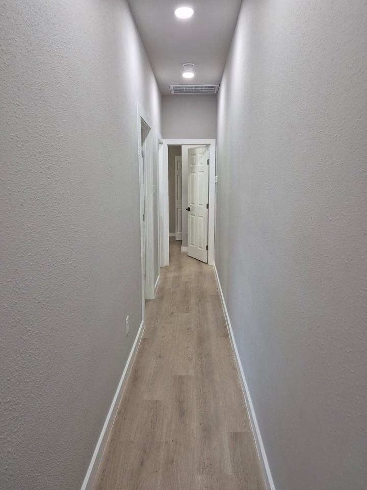 111 S 70th St #1 - Photo 6 of 12