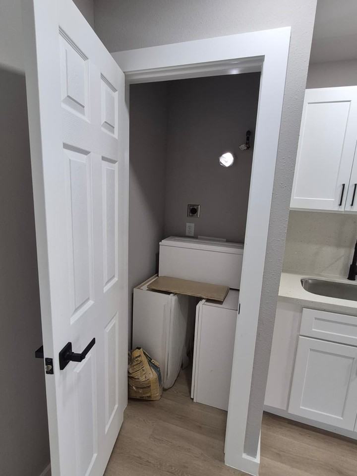 111 S 70th St #3 - Photo 6 of 12