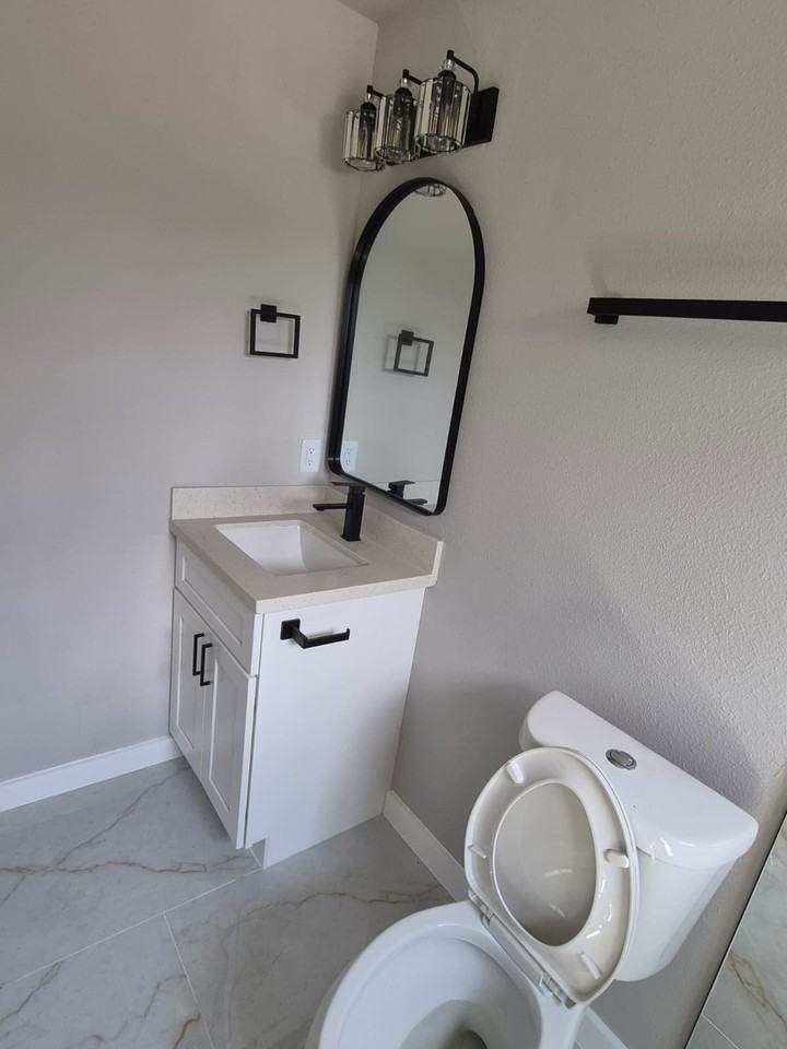 111 S 70th St #3 - Photo 7 of 12