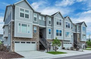 featured image of 36 E Yellow Cliff Dr