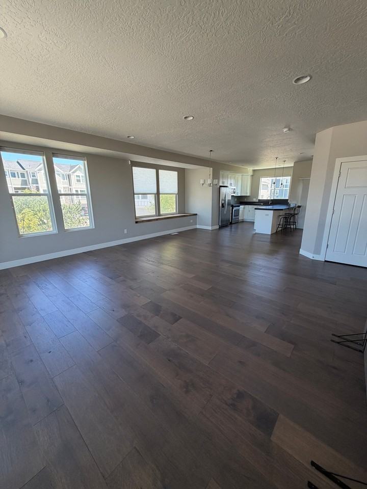 36 E Yellow Cliff Dr - Photo 2 of 20