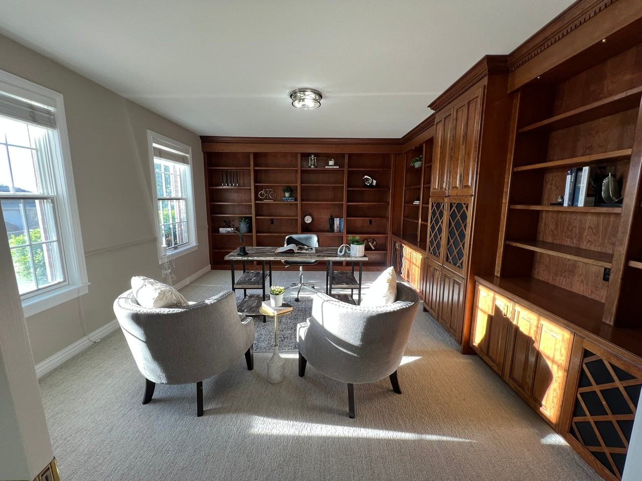 2676 E Hill Climb Cir - Photo 2 of 20