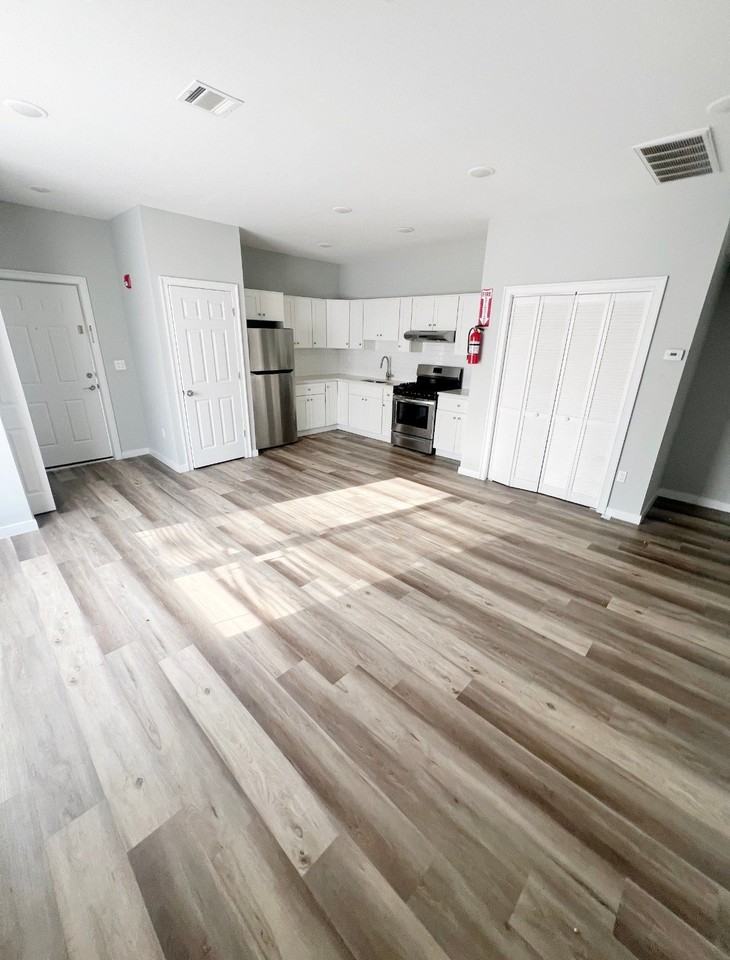 36 Auburn St #5 - Photo 6 of 9