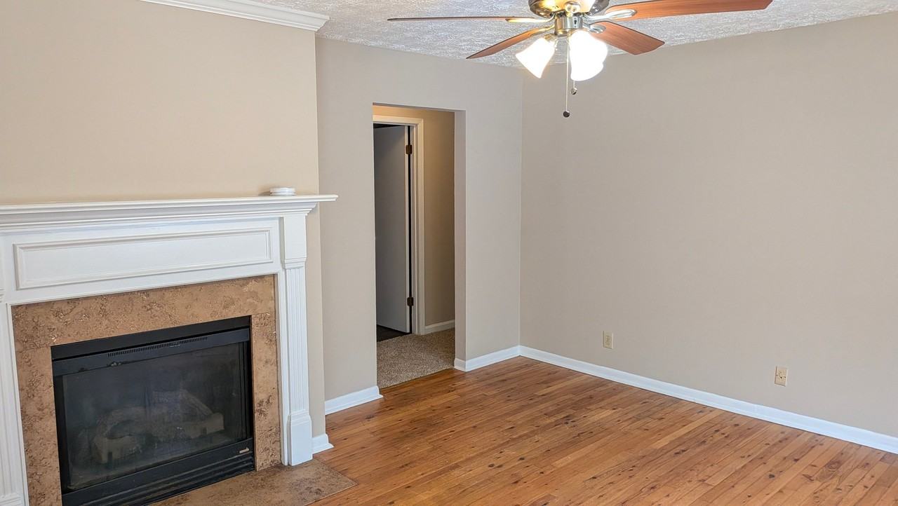 4521 Amy Rd - Photo 2 of 13